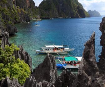 island hopping tour
